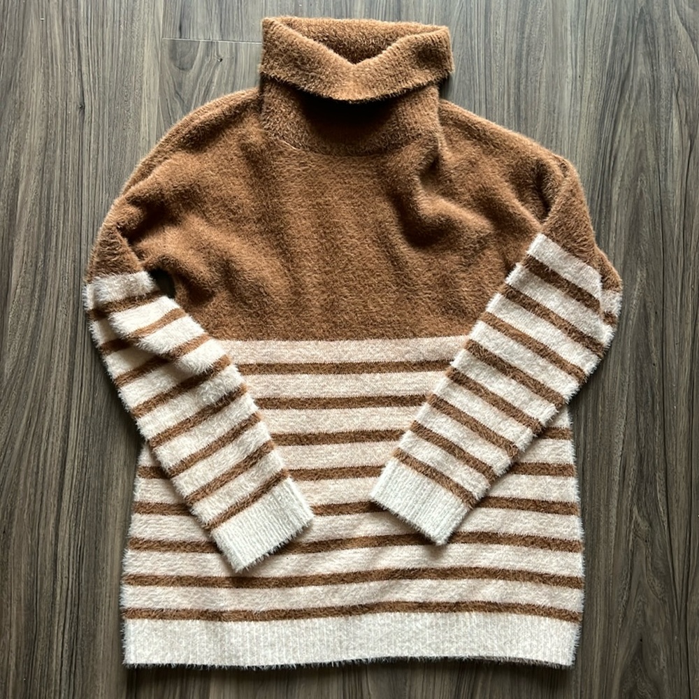 Staccato S Turtle Neck